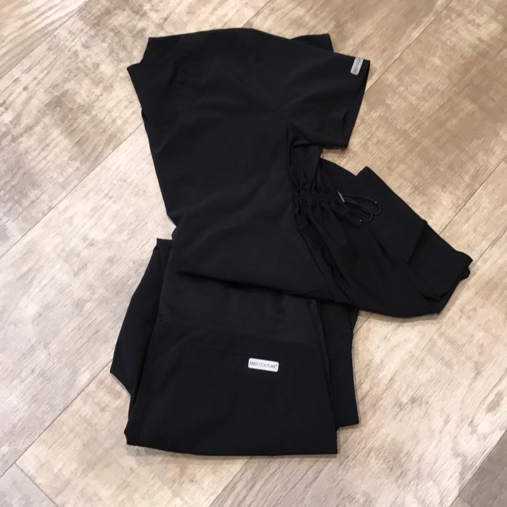 Med couture maternity scrubs